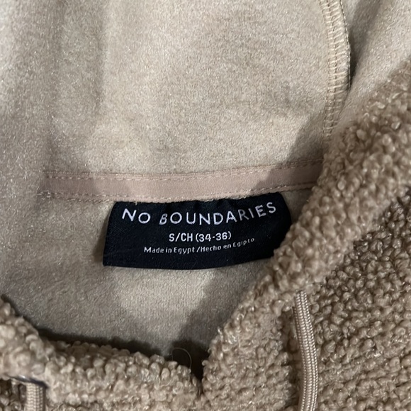 Tan Teddy hoodie - Picture 2 of 4